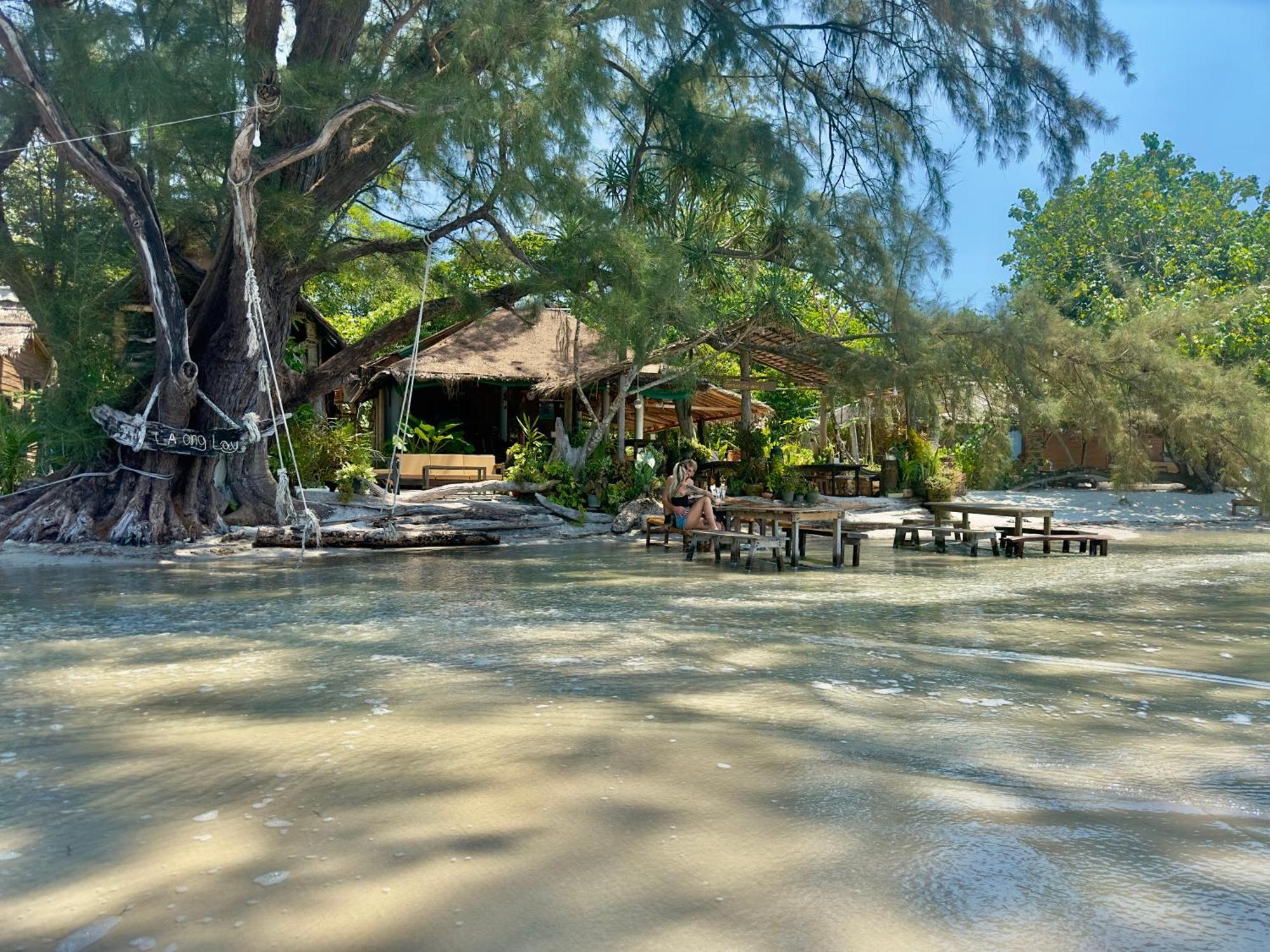Hotel La Ong Lay Koh Phayam Esterno foto