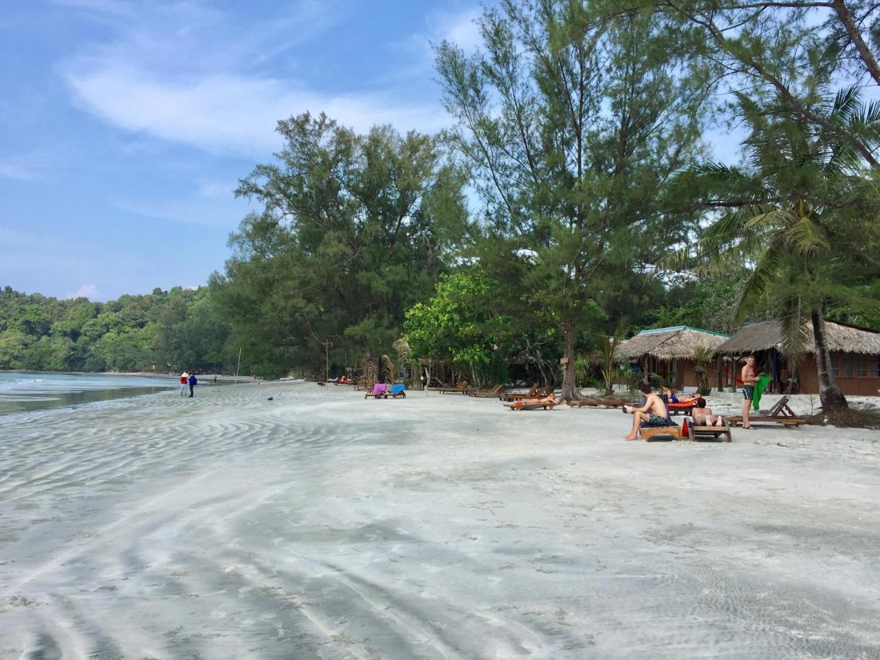 Hotel La Ong Lay Koh Phayam Esterno foto